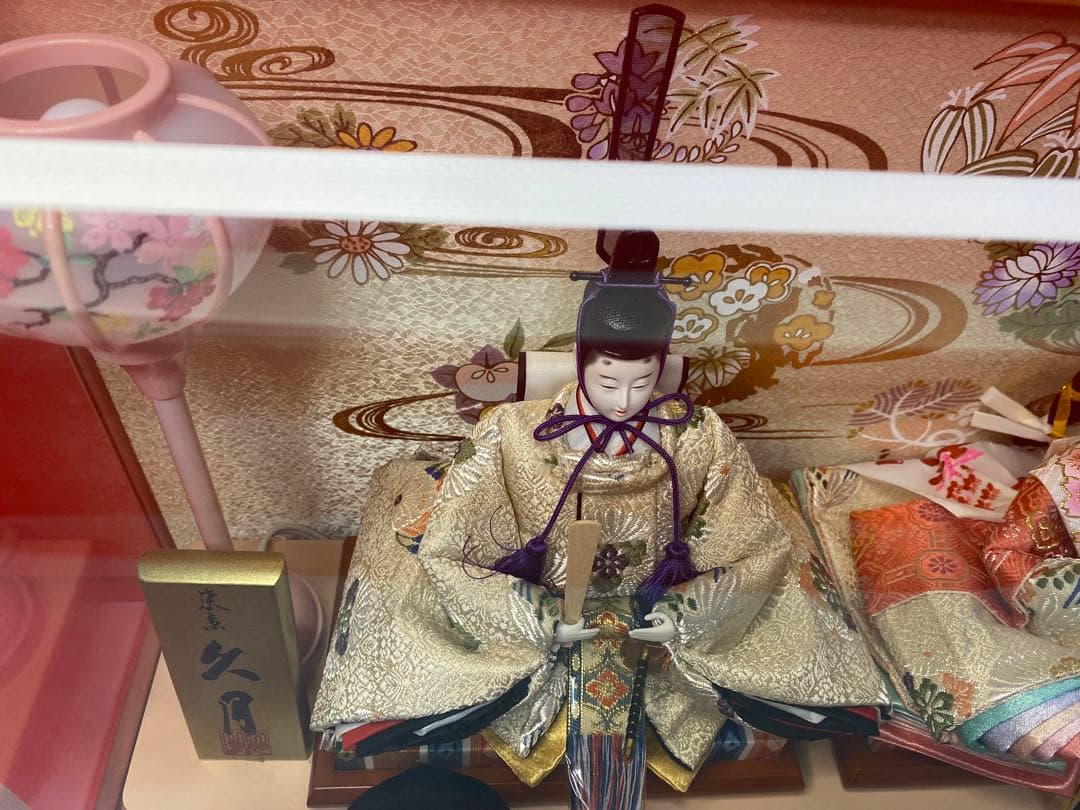 東京久月　雛人形アクリルケース入り五人飾り・間口約５８×奥行約３１×高さ約３８㎝