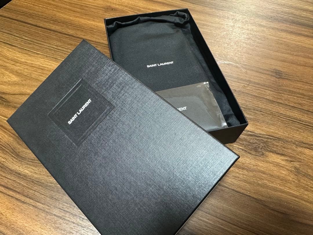 サンローラン(SAINT LAURENT) 長財布