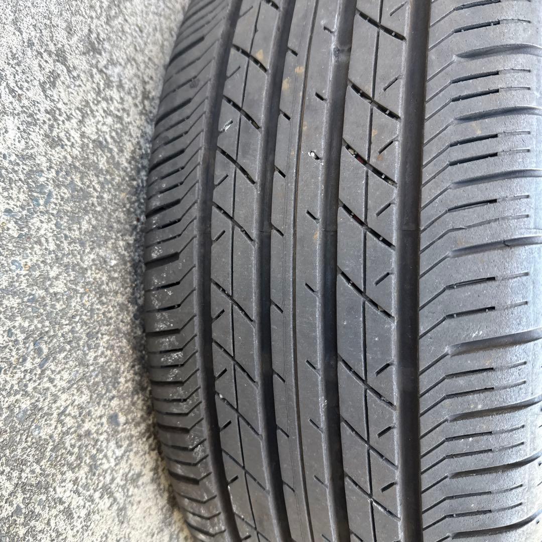 カズエさん　ブリヂストン ER33 205/60R16タイヤ2本セット①