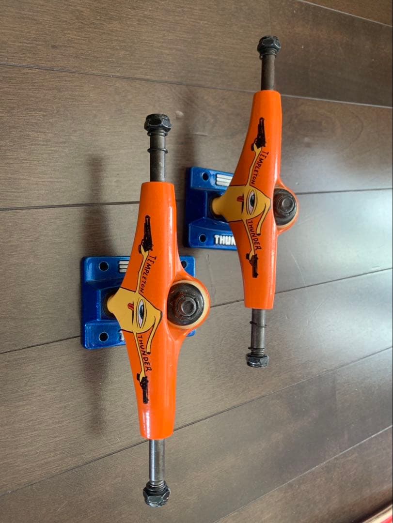 Toymachine　デッキ　サンダートラック