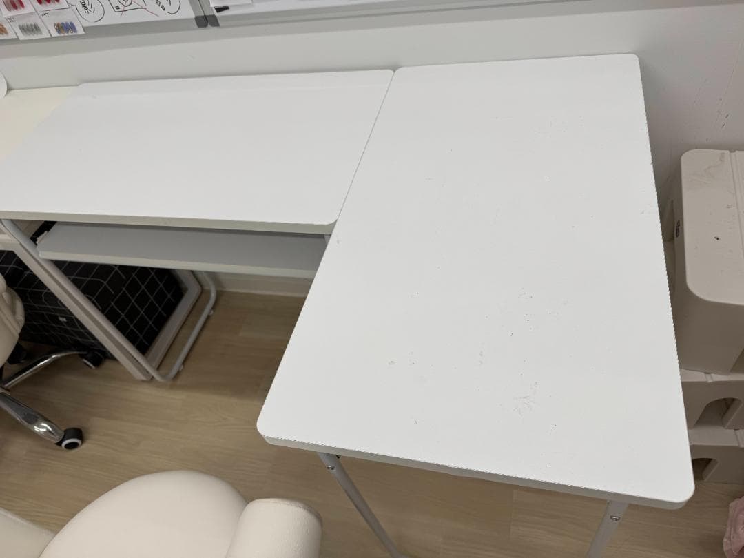 ネイルテーブル　【メーカー廃盤貴重品】