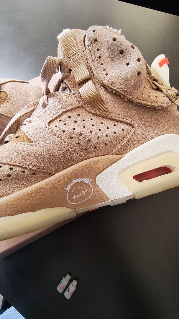 【超お得】air jordan6 TravisScott ナイキ　ジョーダン6