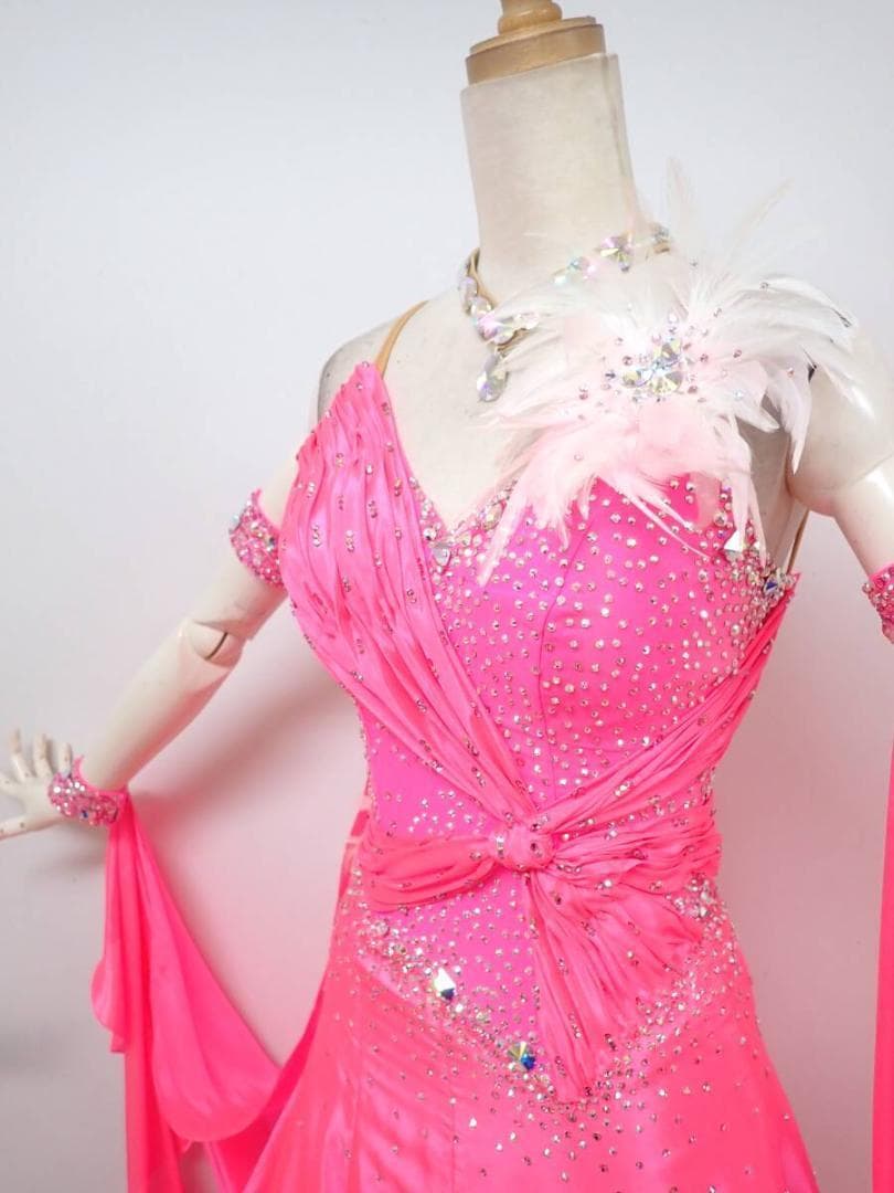 B1580【チャコット】S★ピンク/羽根/スワロ/スタンダードドレス☆社交ダンス