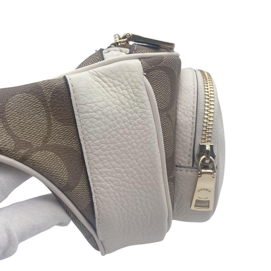 【未使用級】 COACH コーチ ボディバッグ ウエストバック シグネチャー