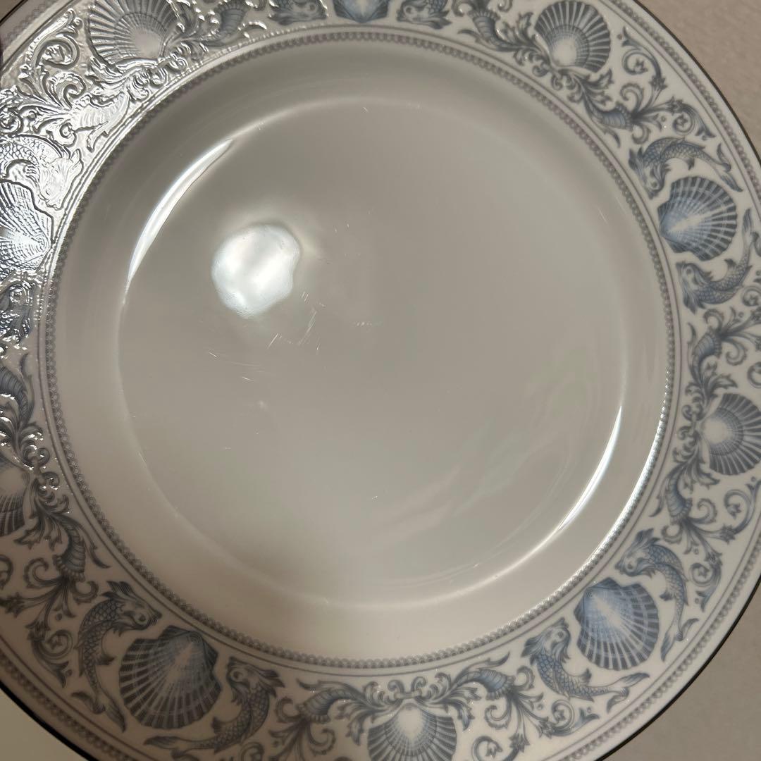 ウェッジウッド　ドルフィン　ホワイト　ディナープレート　23cm