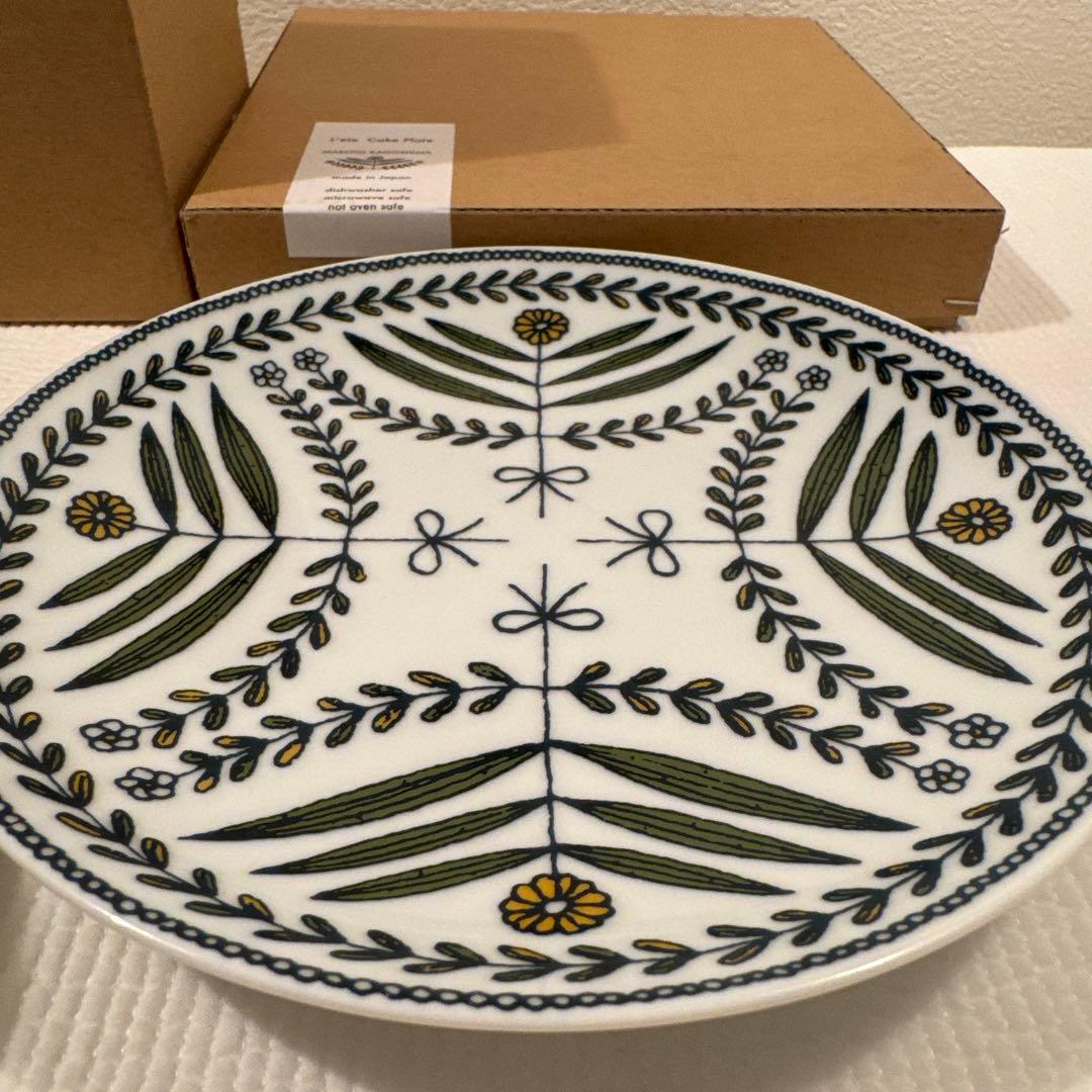 鹿児島睦 カップ＆ソーサー・ケーキプレート　セット