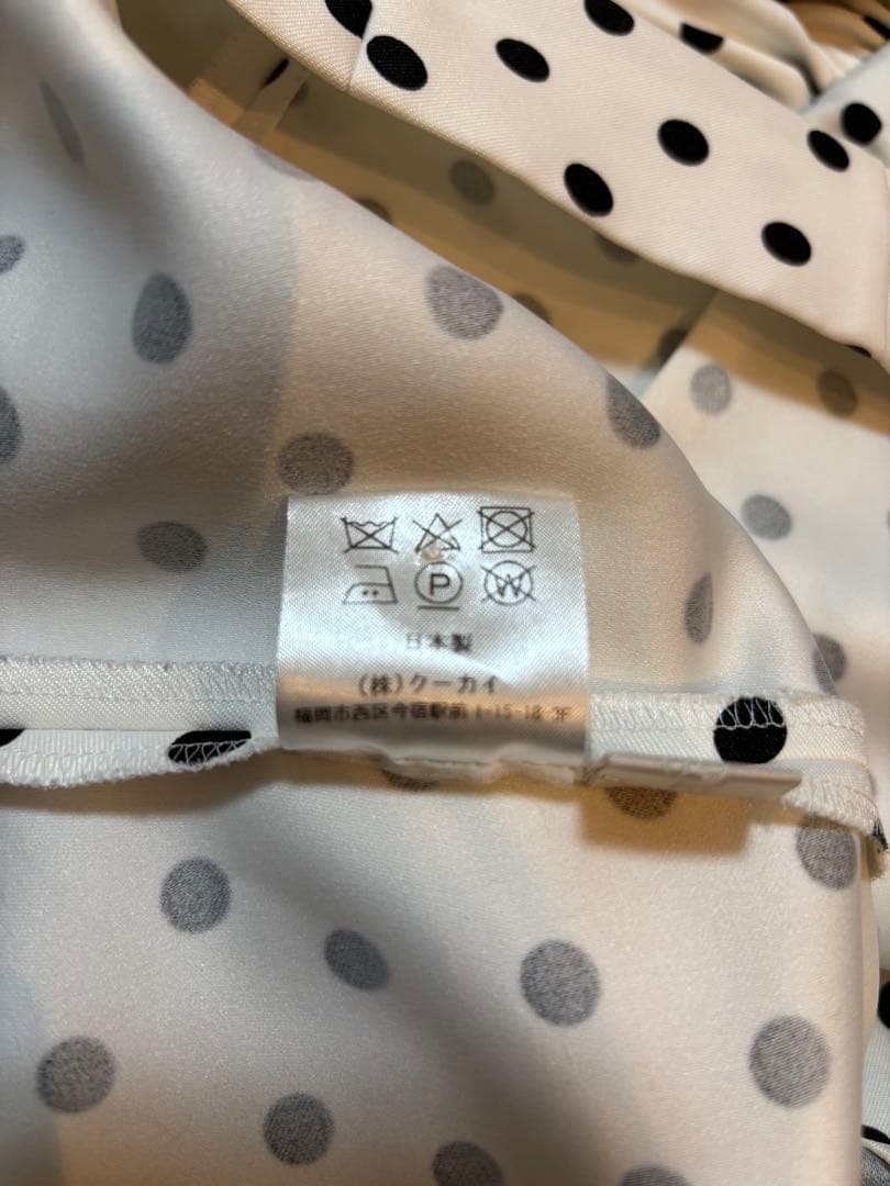 【新品未使用】cygne バルーンギャザーブラウス