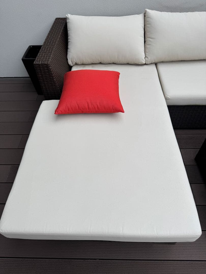 屋外用ガーデンソファ カウチ ラタン調 撥水 防水 汚れあり