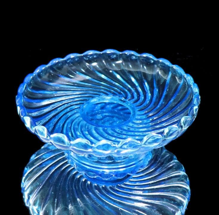 オールド・バカラ レアカラー ブルークリスタル製 コンポート バンブー 小物入れ