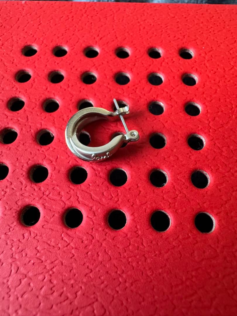 Paul Smith シルバー フープピアス