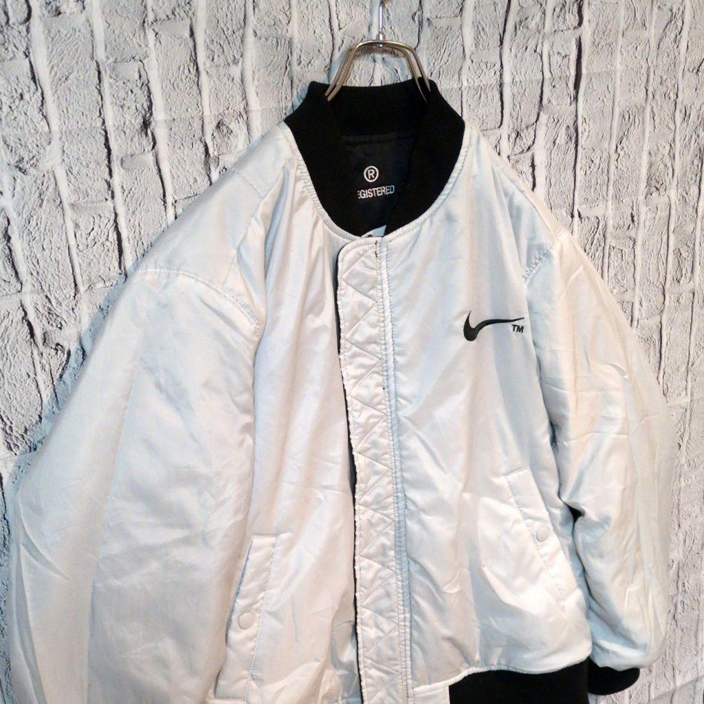 美品 Nike swoosh リバーシブルボンバージャケットMA1