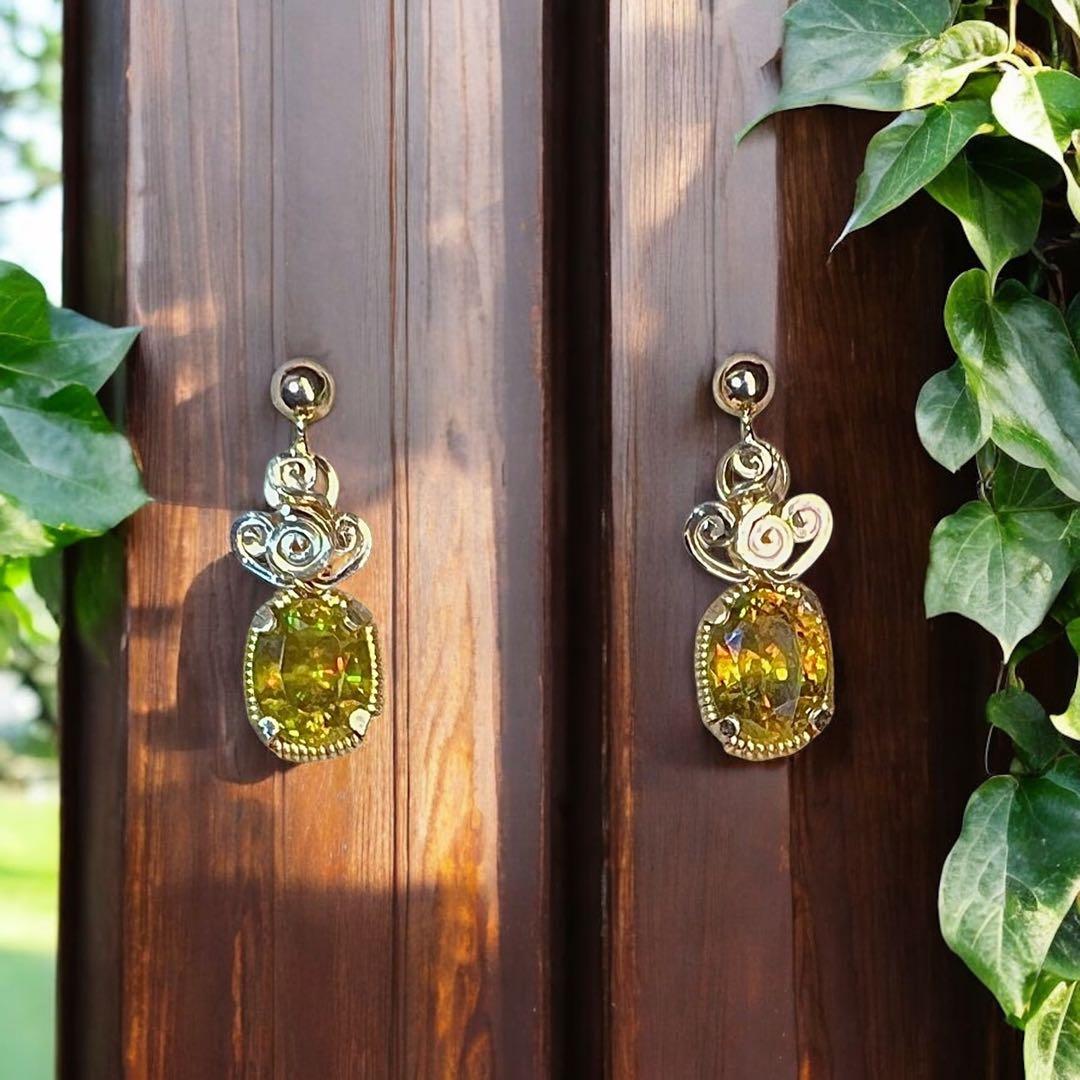 天然石　スフェーン　ピアス　ワイヤーラッピング　14kgf