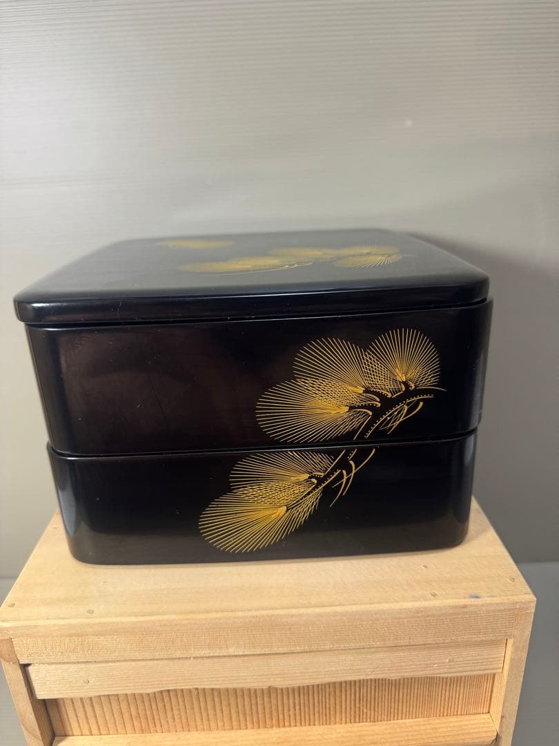 2177  古美術 輪島塗 寿光堂造　沈金蒔絵 二段重 重箱 共箱 時代物