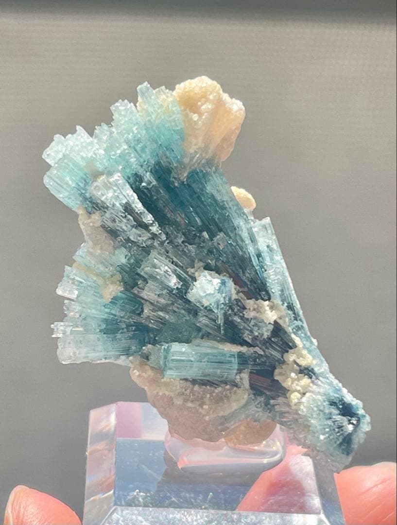 (25812) ブラジル産 トルマリン 鉱物標本 原石