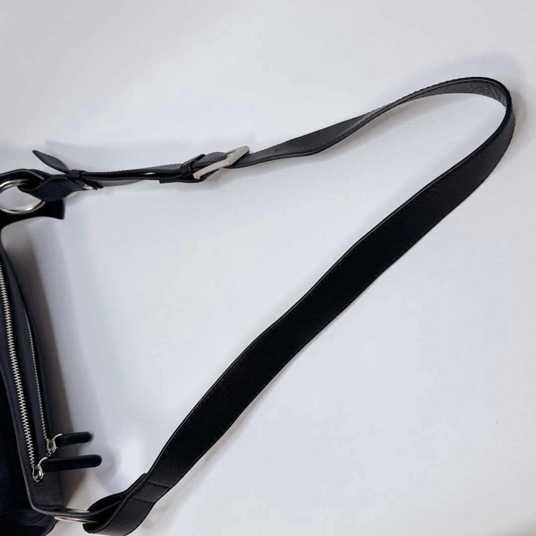 【未使用品級】kawa-kawa wet ハトメ　ボディバッグ　ブラック