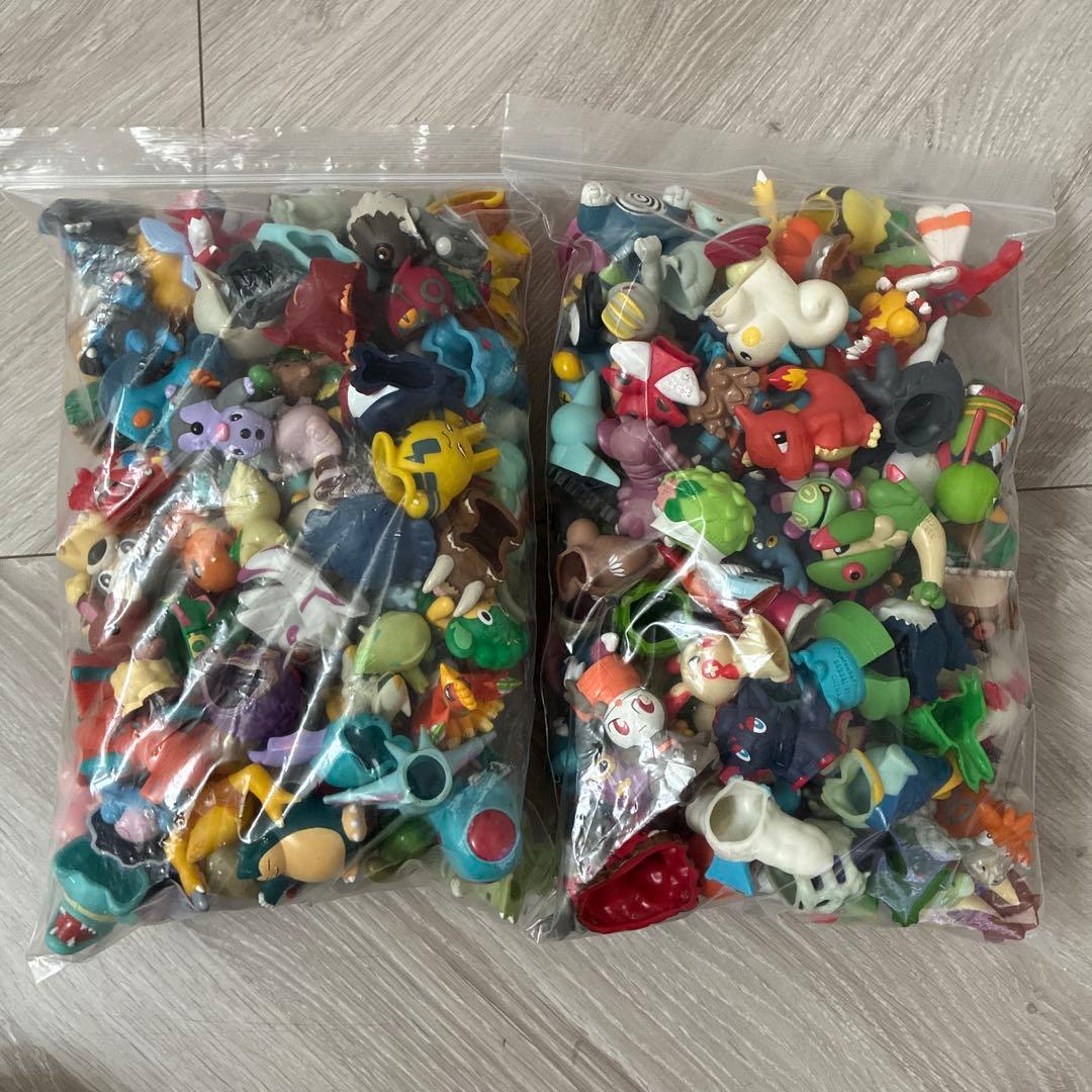 ①ポケモンキッズ ポケモン まとめ売り 200体 伝説 ピカチュウ ミュウ