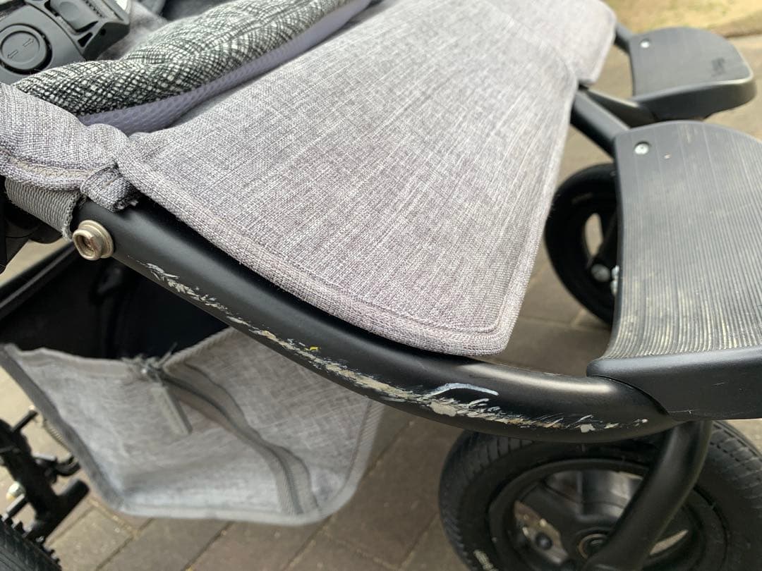 【雪うさぎ】【美品】エアバギー ココダブル 双子・年子用ベビーカー