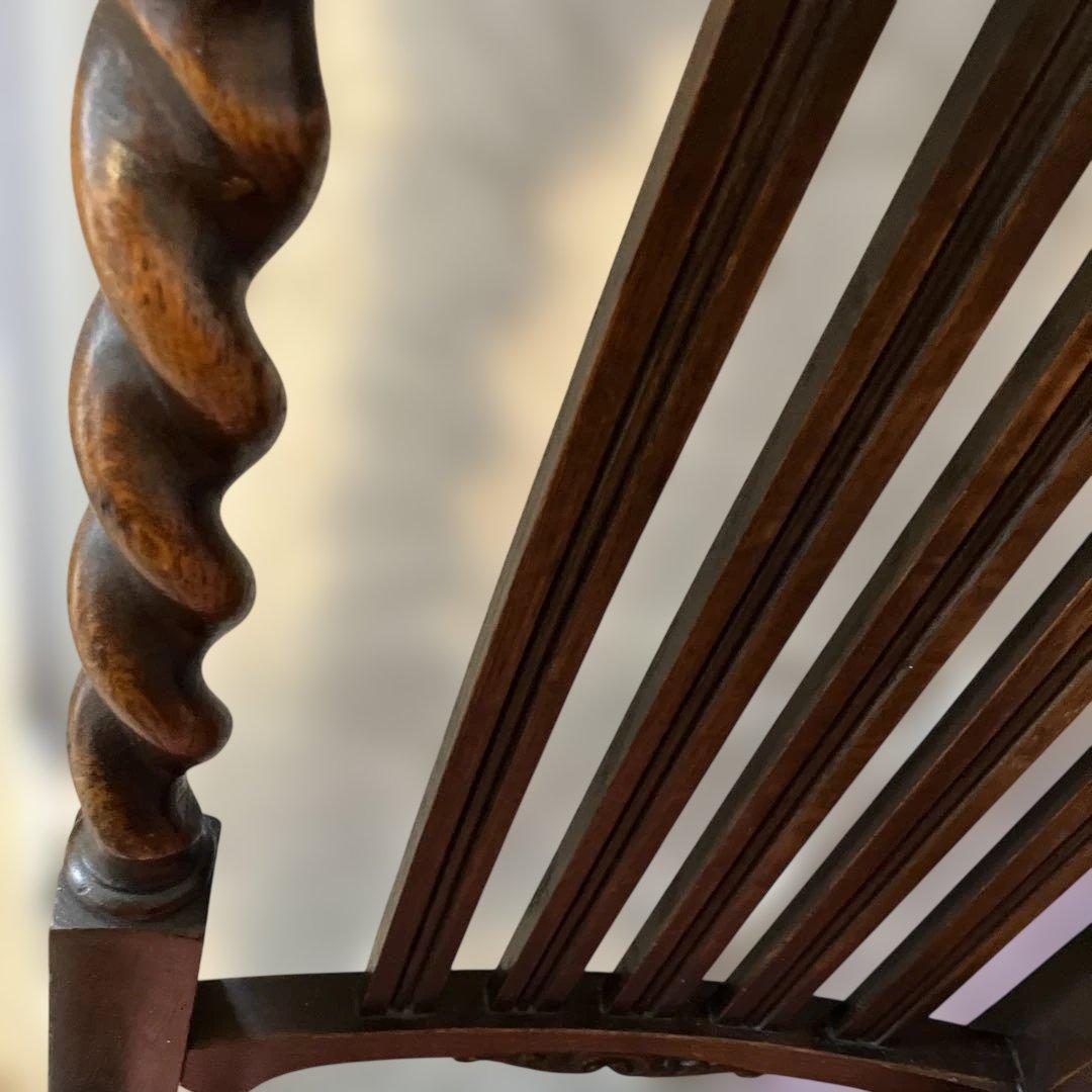 英国　アンティーク　木製椅子 ツイストレッグ　ダイヤモンドパターン ピンク