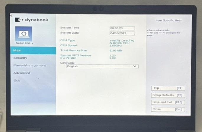 o*n様 外見美品 OS ストレージなし 薄型 13型 dynabook G83