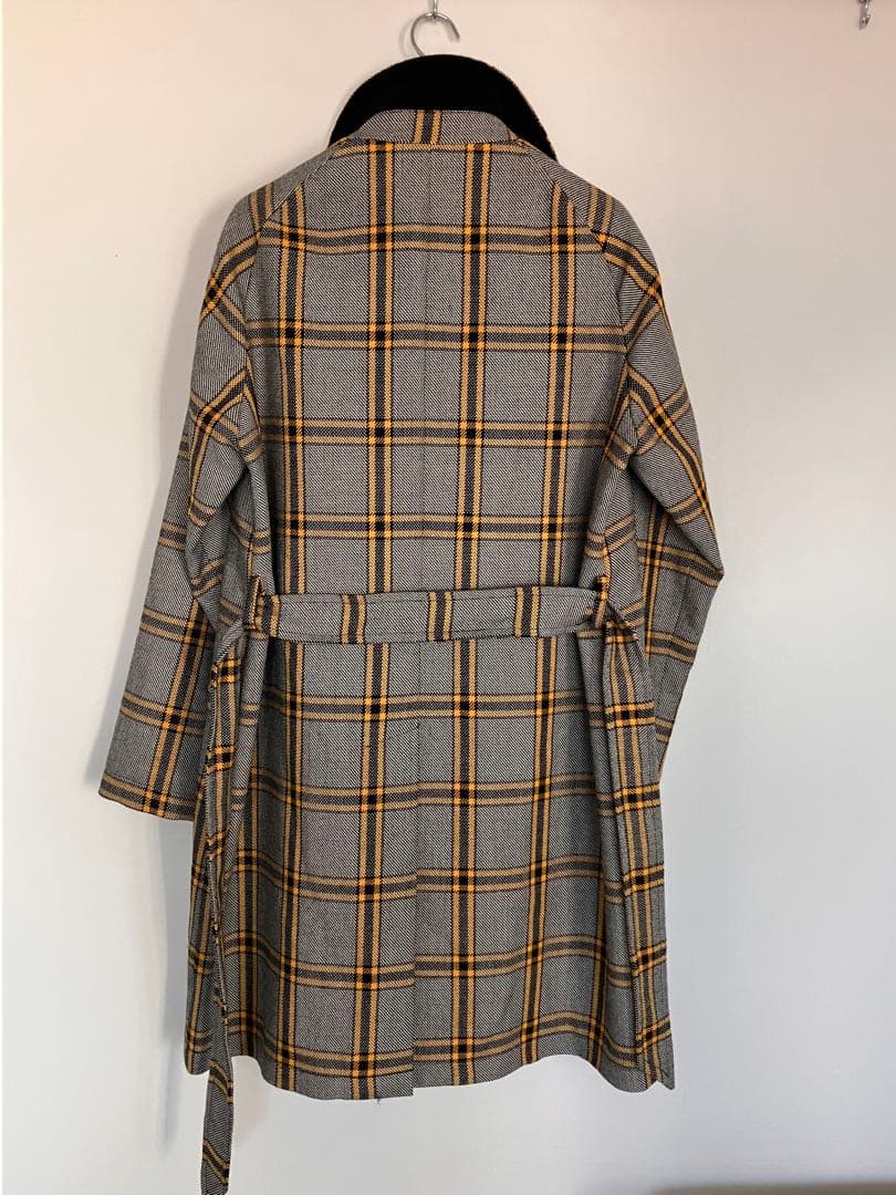 TAGLIATORE タリアトーレ　ベルテッドコート　イタリア製 48