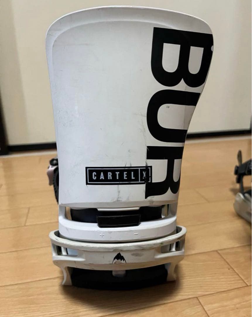 BURTON Cartel X (Sサイズ)