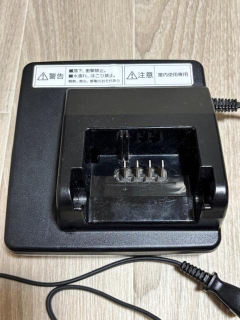 ぴ*た様 Panasonic NKJ075Z1 電動自転車用充電器 パナソニック
