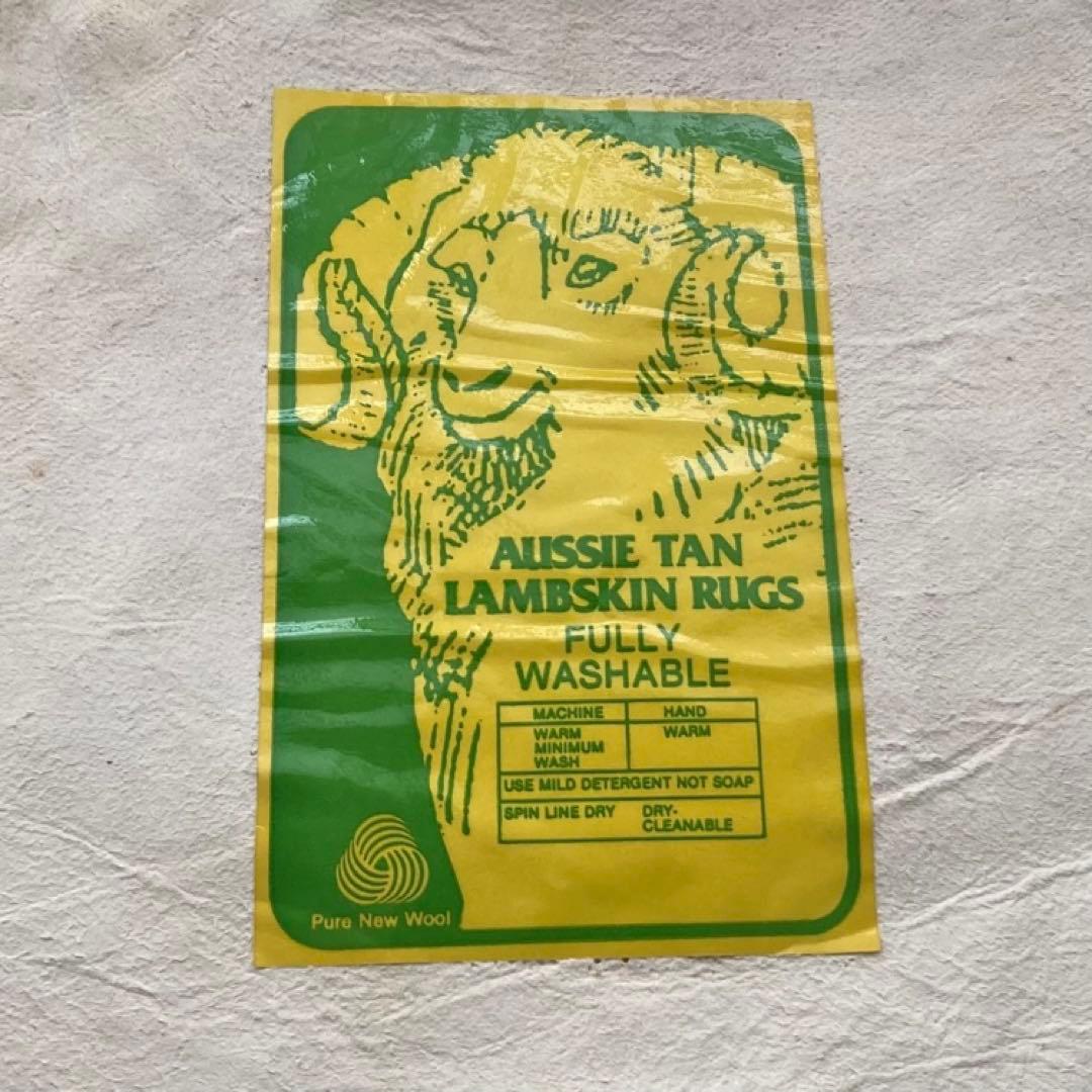 ムートン 羊毛 本革 長毛 白色 座布団 ラグ 背もたれ 椅子 車 座席 新品