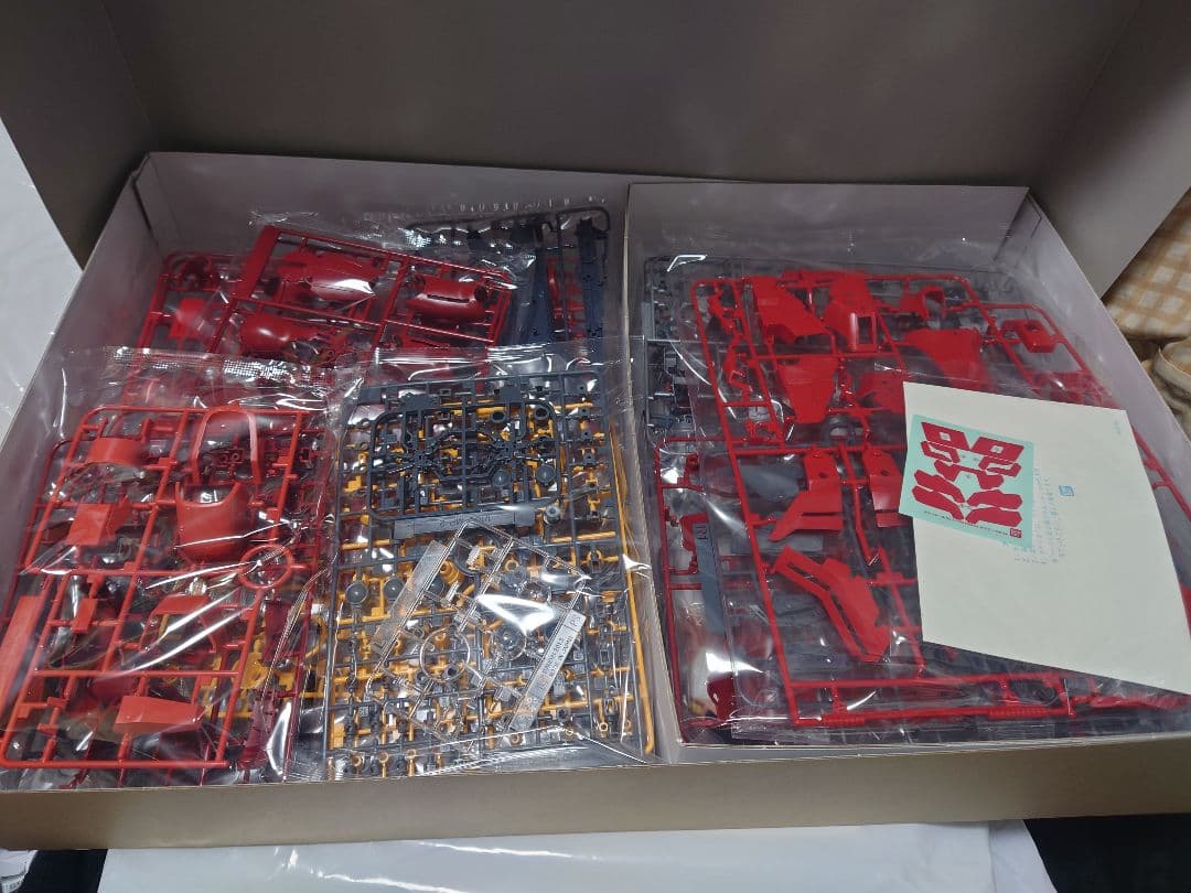 Maaa　MG MSN-04 サザビー＋Ｈｉ-νガンダム Ver.Ka