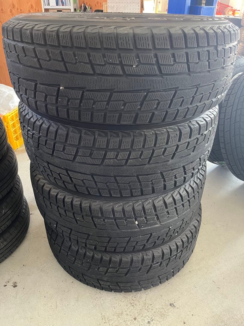 YOKOHAMA GEOLANDAR 225/65R17 スタッドレスタイヤ
