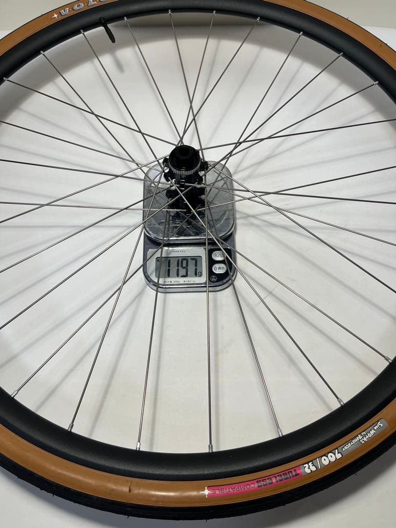 700C DISCブレーキ 28Hリム チタンスポーク 手組ホイールセット