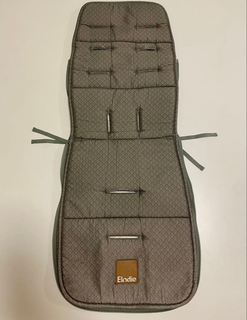 Elodie ベビーカー　コンバーチブル　フットマフ