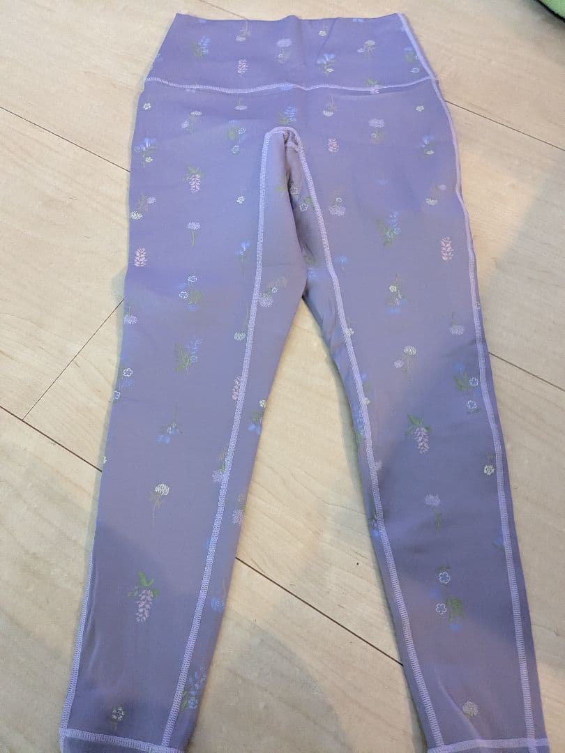 花柄ラベンダーヨガレギンス