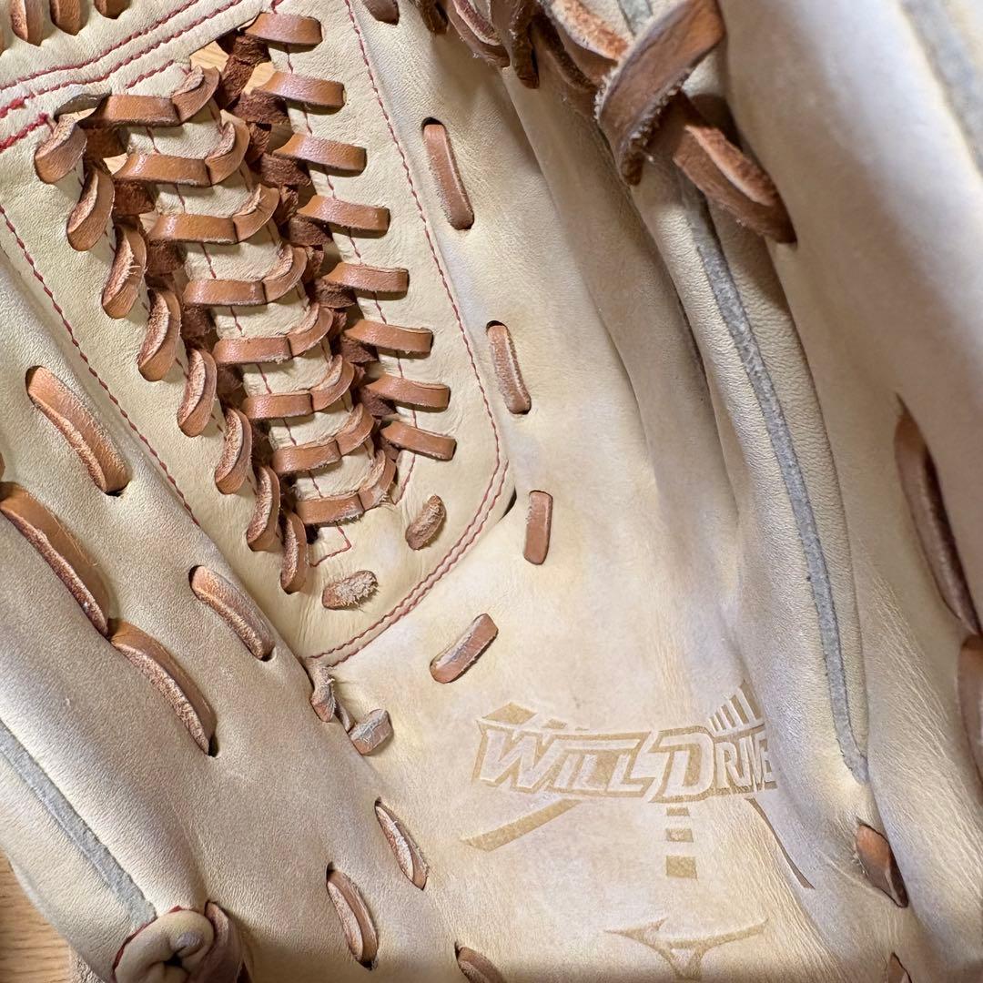 【美品❗️・上位モデル】MIZUNO 少年用 本革グローブ純正ケア用品完備　高品質