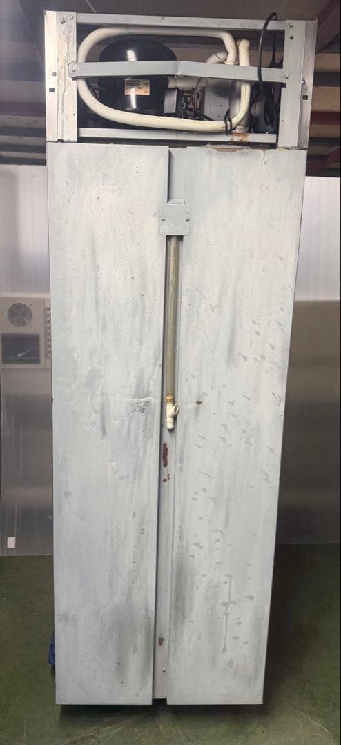 2010年 SANYO縦型冷凍冷蔵庫 620x800x1940