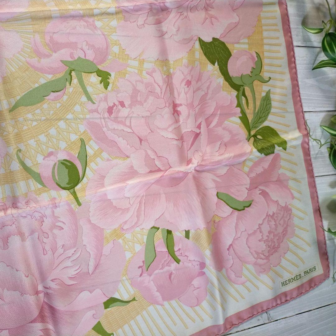 ☘️美品☘️HERMES　Les Pivoines　芍薬　カレ 90 ピンク
