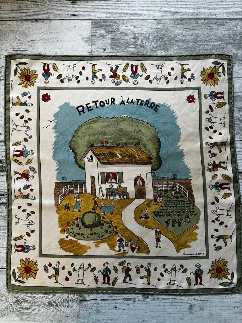 HERMES エルメス ミニスカーフ カレ