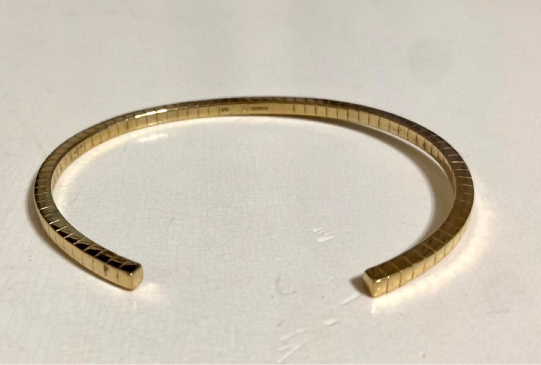 Saint Laurent Paris ゴールド バングル M