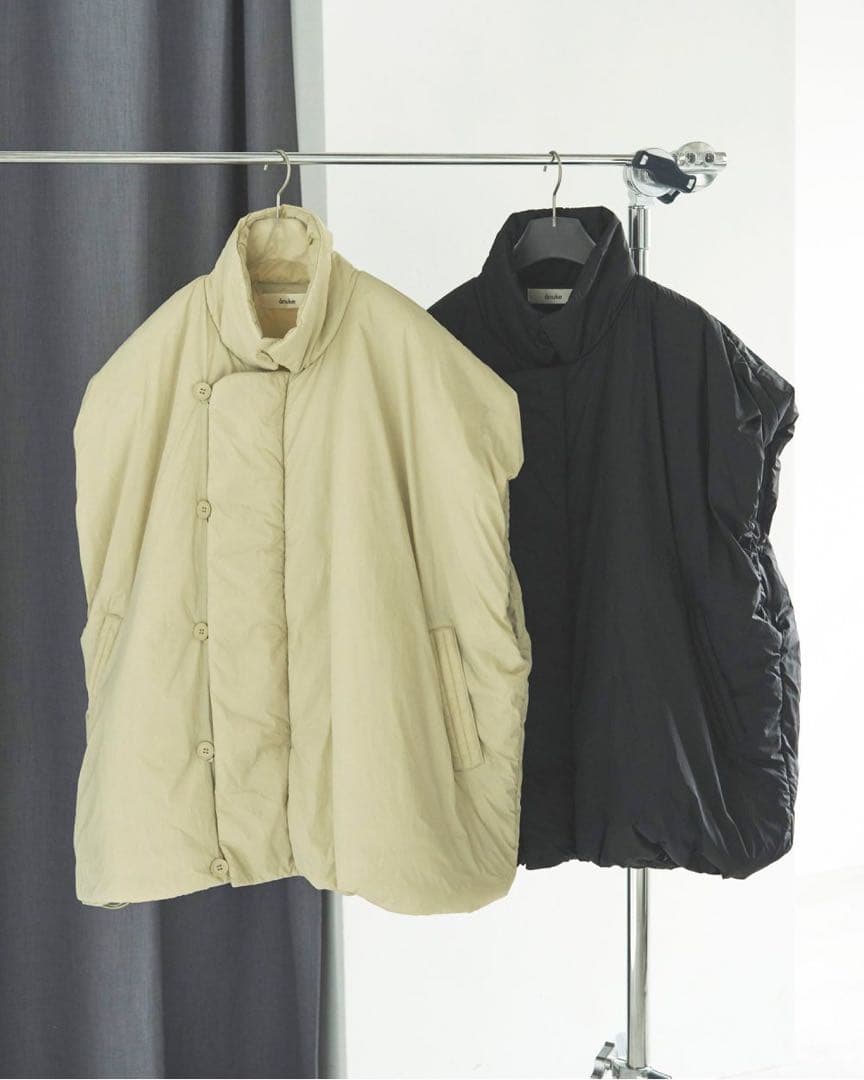 anuke アンヌーク　Volume Over Vest
