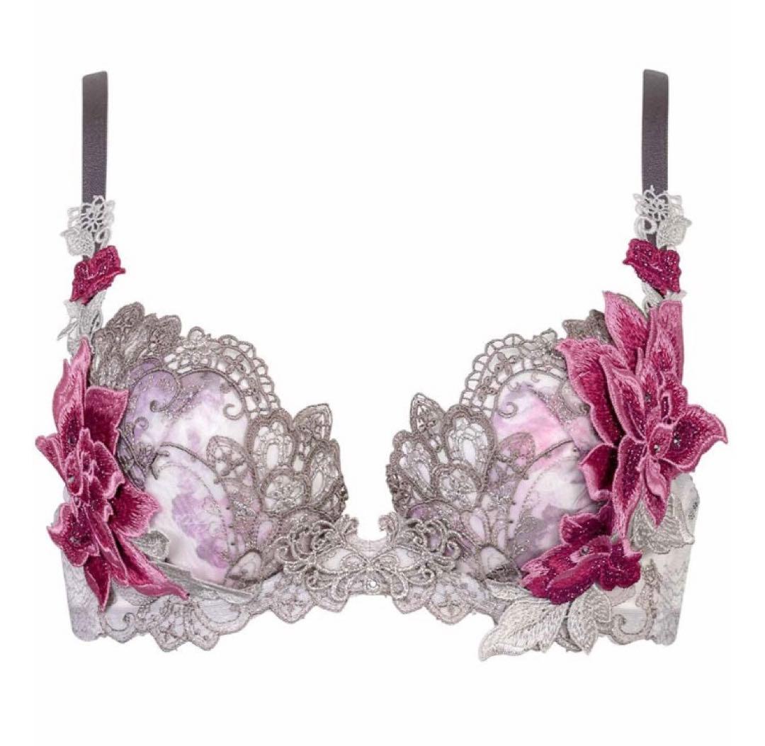 【E70M】【限定】ワコール　サルート　90G ブラショーツ PU 新品未使用