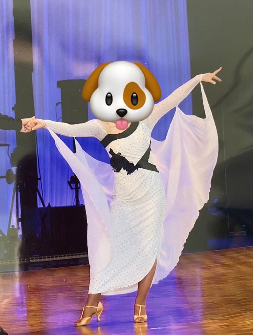 社交ダンス　ラテンドレス