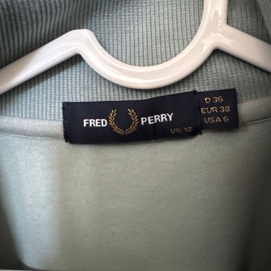 FRED PERRY UK10 ジップアップ　ジャージ