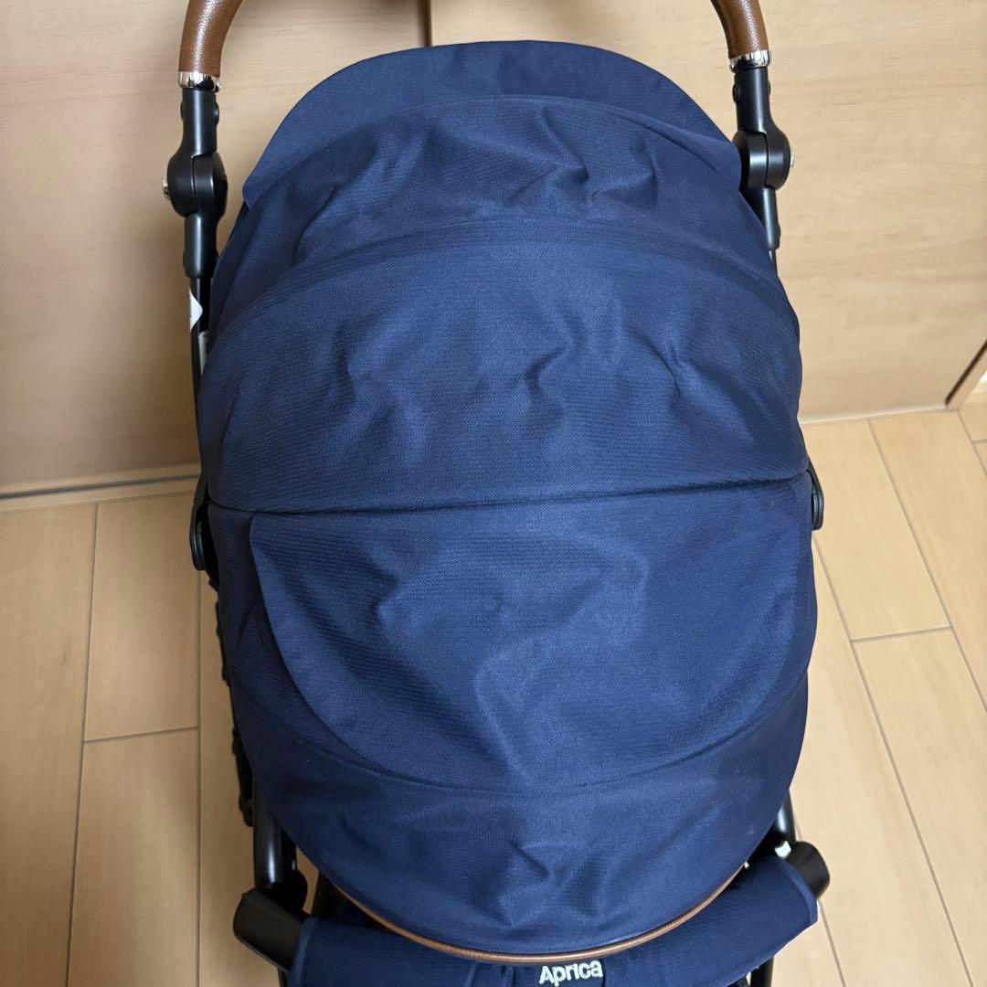 【美品】アップリカ ラクーナビッテクッション 2022年モデル アカホン限定