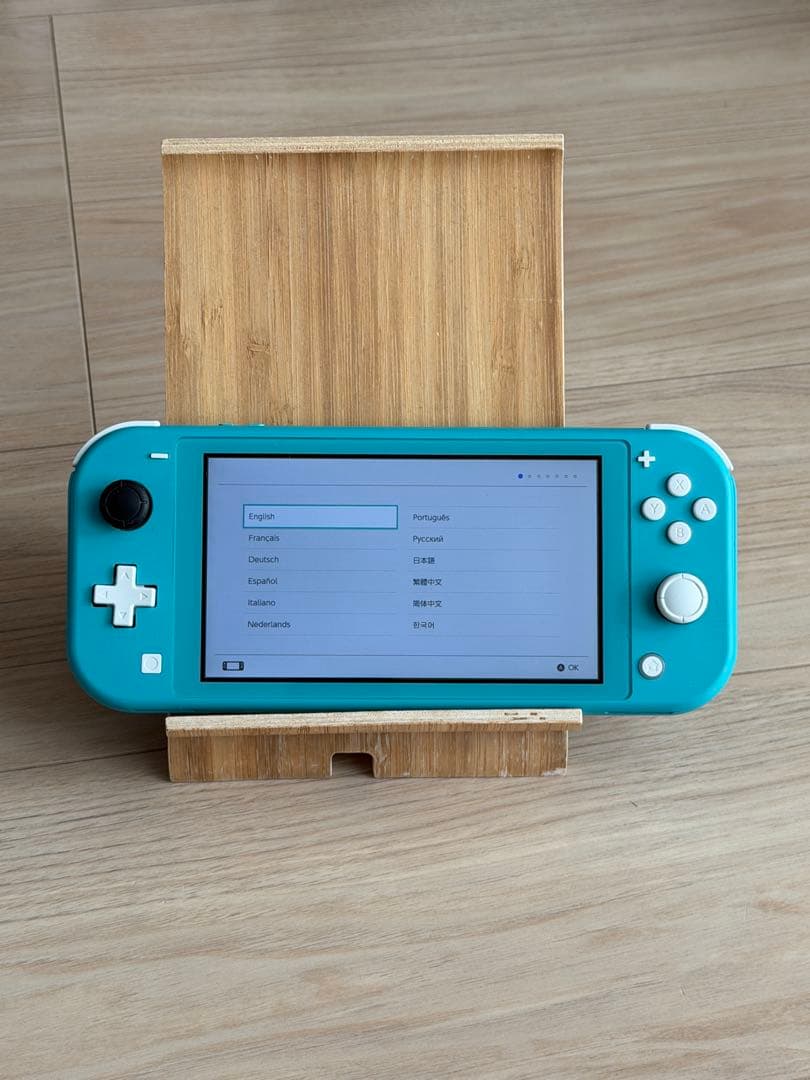 Switchライト ターコイズブルー【画面傷なし✨】