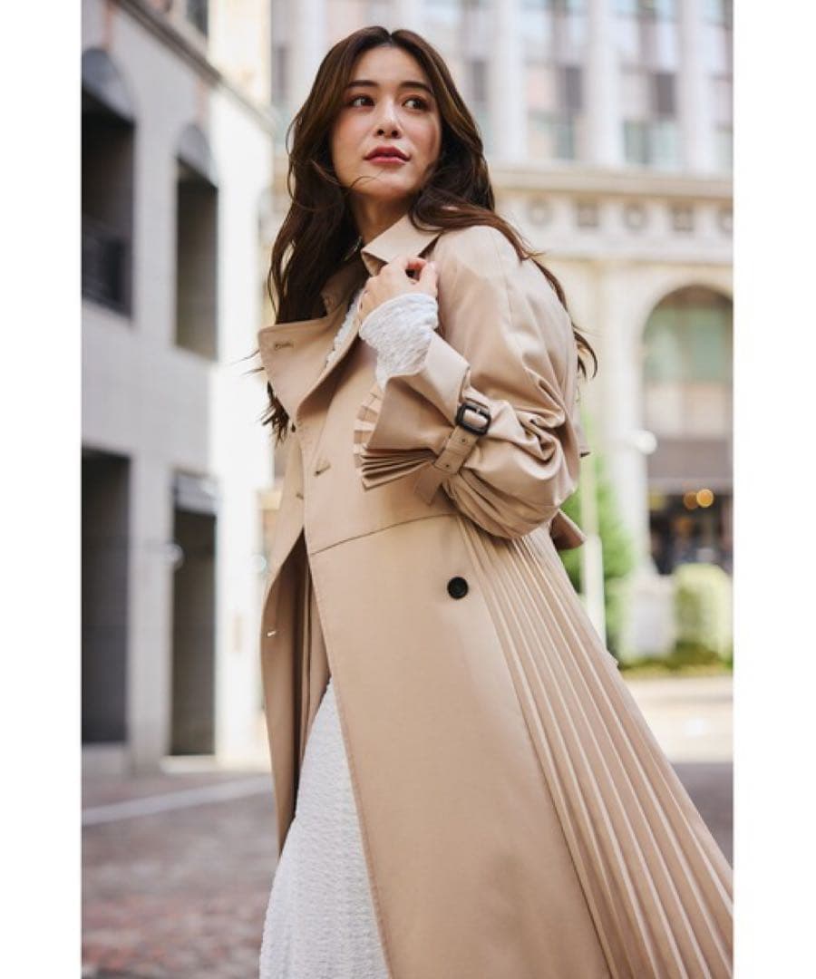 プリーツデザイントレンチコート アイボリー 38 セルフォード