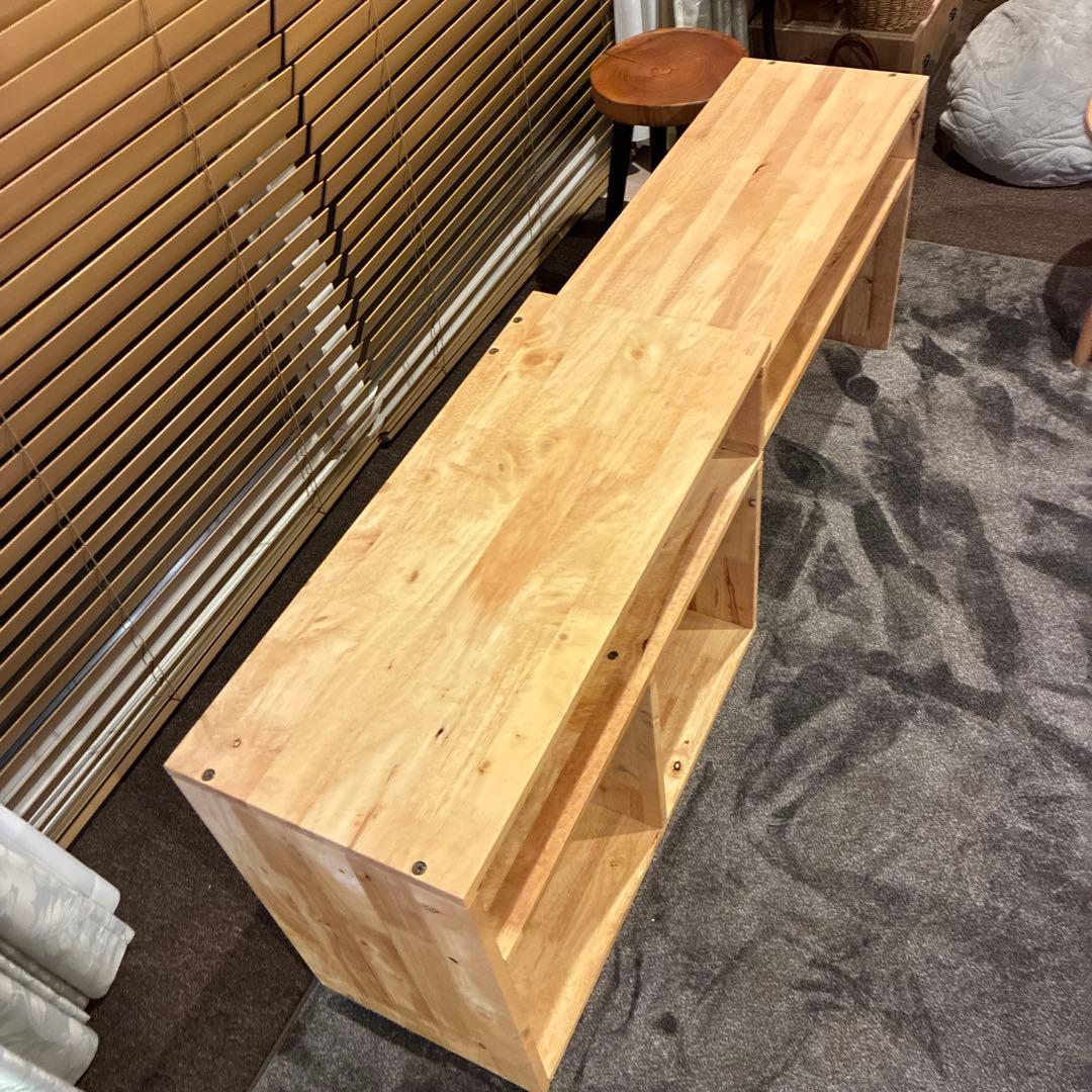 無垢材　木製ラック オープンシェルフ　ナチュラルウッドラック　伸縮可能