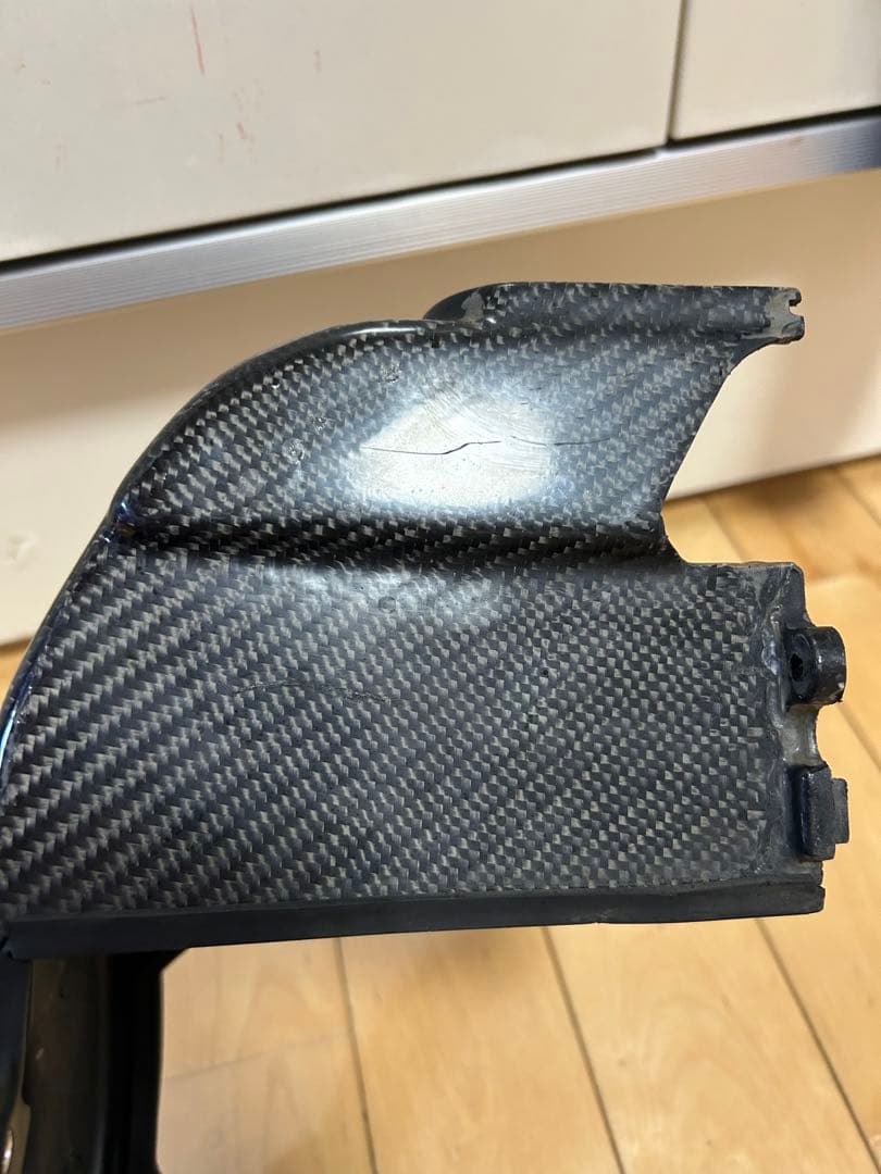 Ｖ１２５Ｓカーボン３点