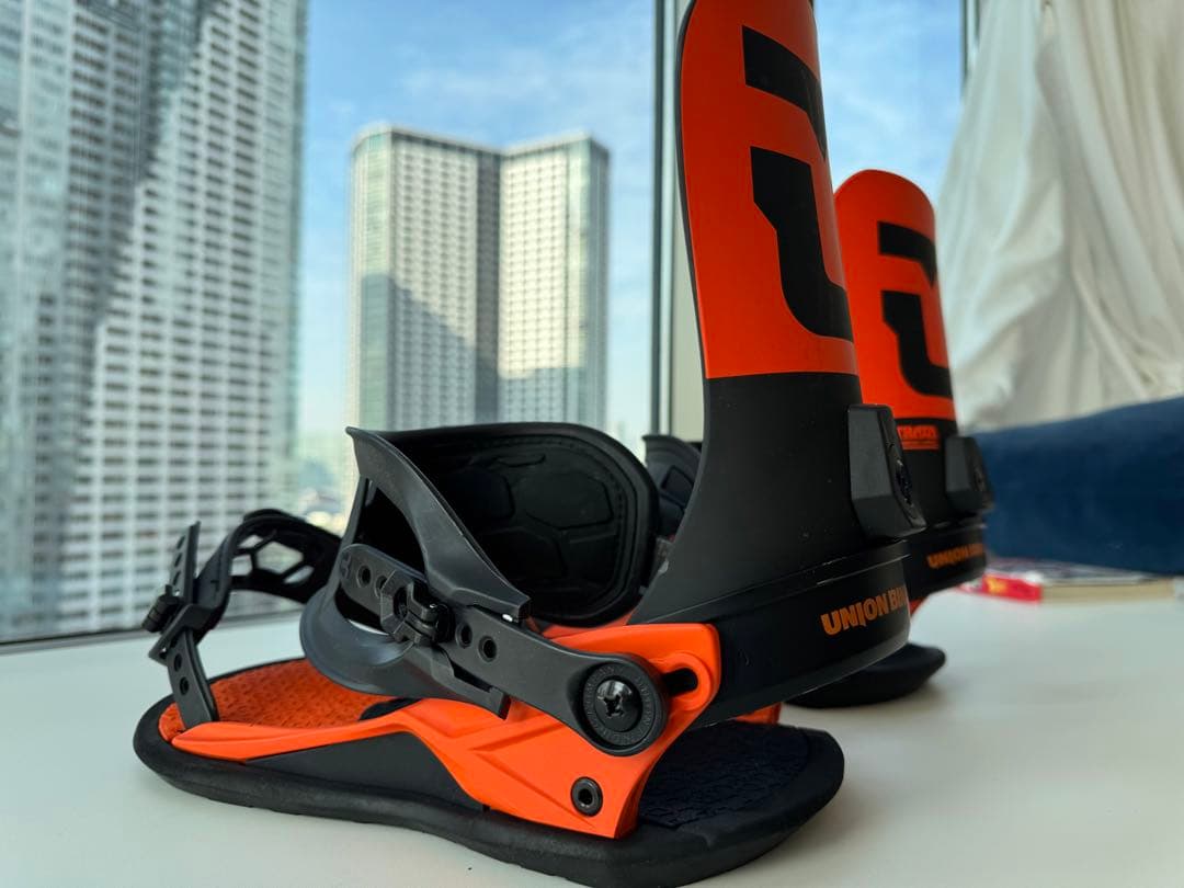 UNION STRATA ビンディング　Mサイズ