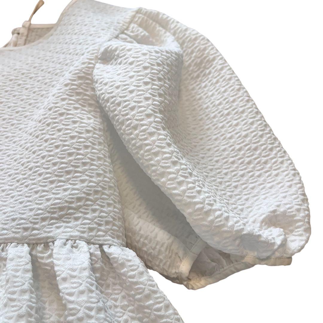 大人気 美品 ブルレア ジャガードブラウス Bluelea ぺプラム