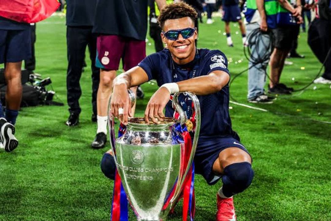 ドゥエ　パリサンジェルマン24-25  背番号14 正規品