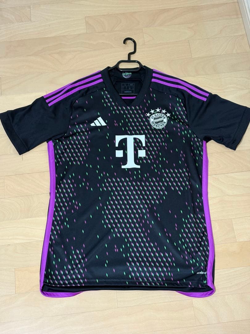 FCバイエルン・ミュンヘン ユニホーム　黒紫